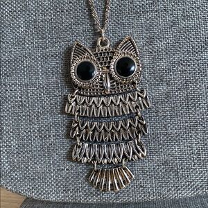 Elegant Black and Silver Owl Pendant Necklace